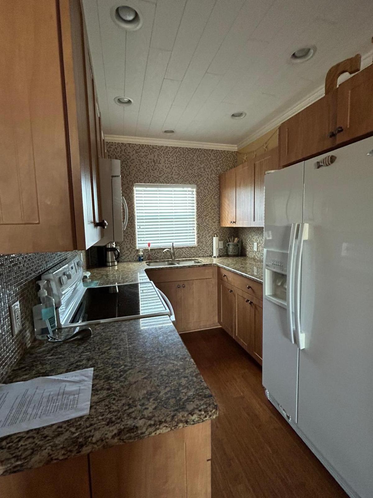 Appartamento Beach Getaway III At Belleview Clearwater Beach Esterno foto